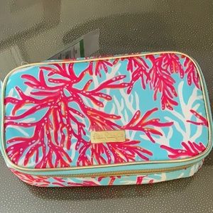 Lilly Pulitzer cruising cosmetic bag with coral